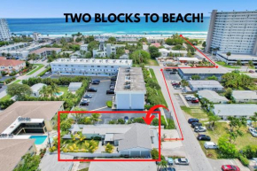 Remodeled Deerfield Beach House 2 Blocks To Beach Laundry Full Kitchen Private Fenced Yard Pets OK